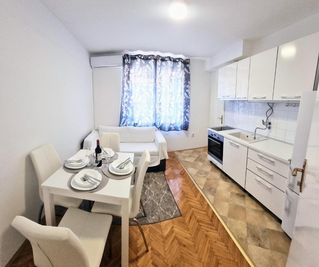 Apartment Lea Bayview Дубровник Екстериор снимка