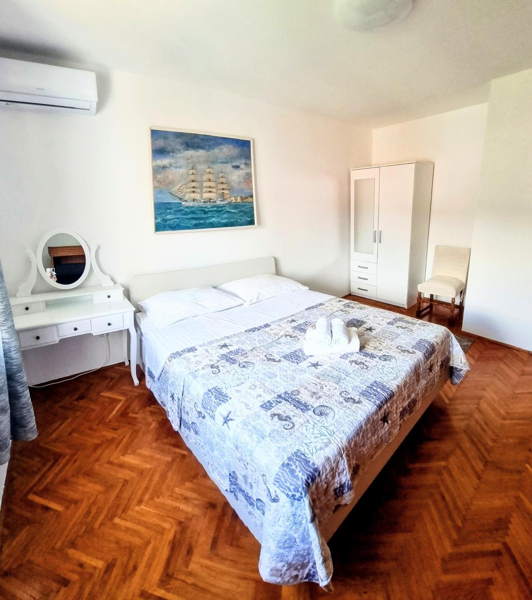 Apartment Lea Bayview Дубровник Екстериор снимка