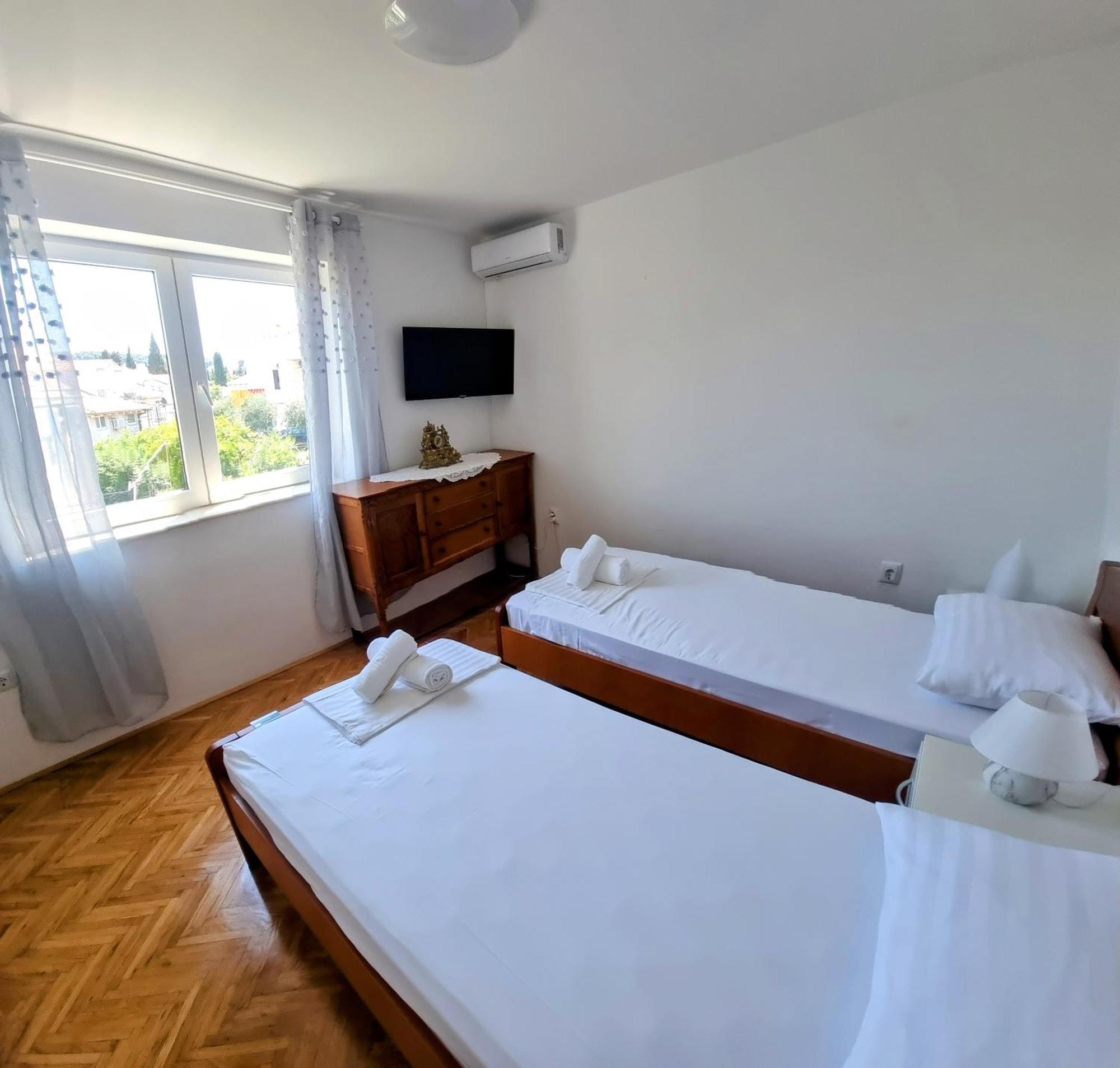 Apartment Lea Bayview Дубровник Екстериор снимка