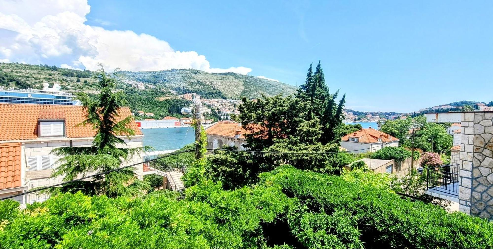 Apartment Lea Bayview Дубровник Екстериор снимка