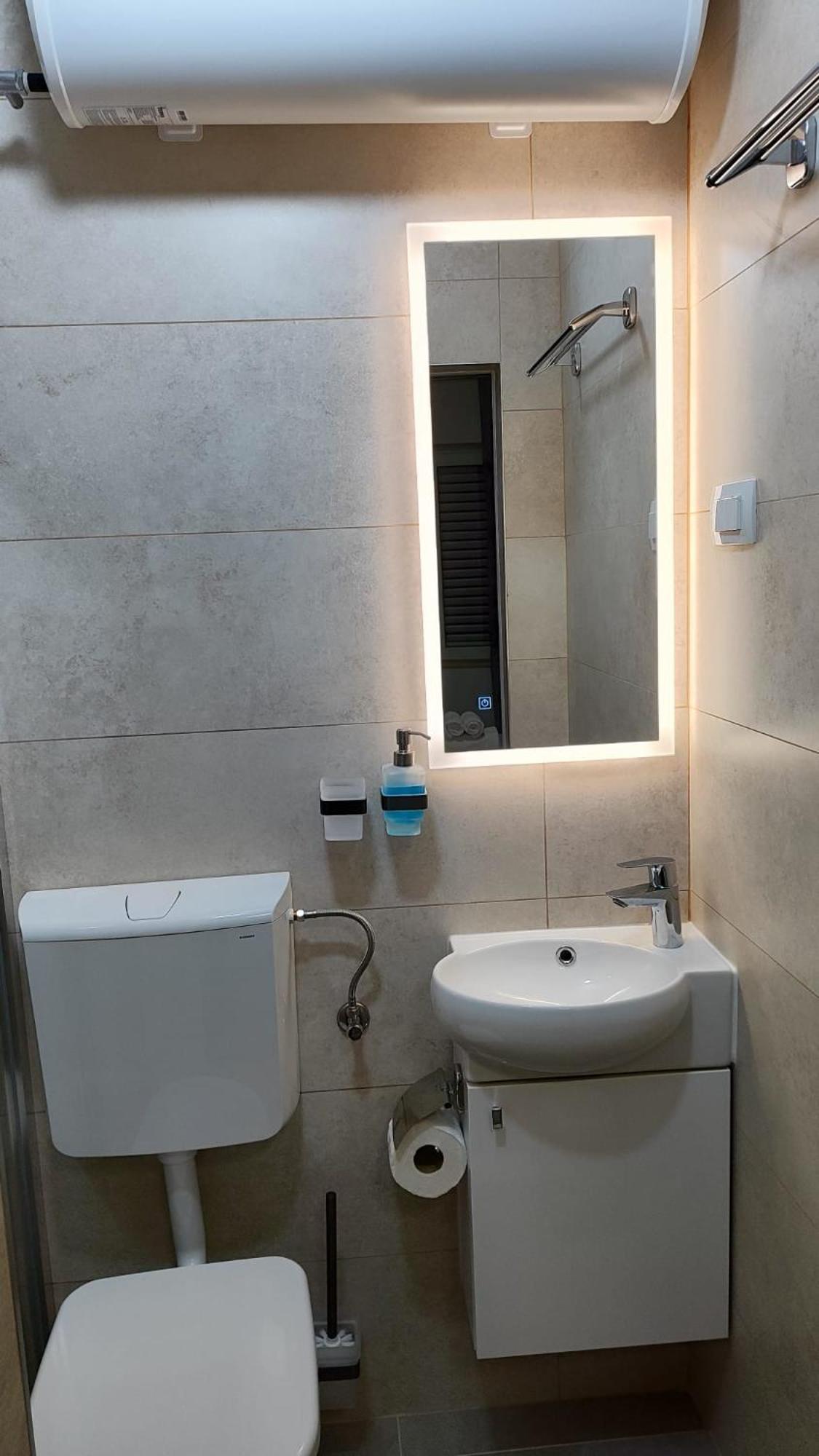 Apartment Lea Bayview Дубровник Екстериор снимка