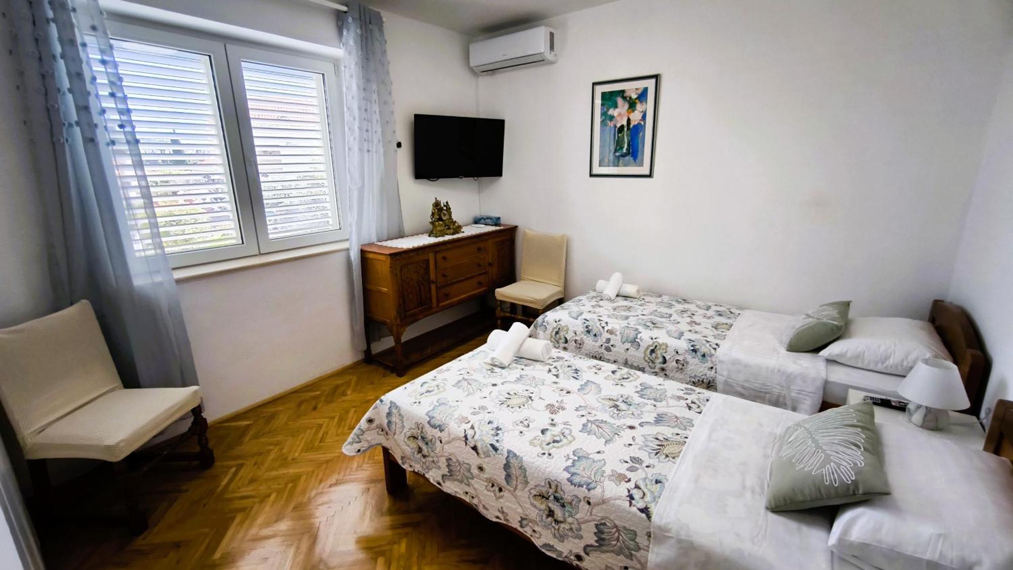 Apartment Lea Bayview Дубровник Екстериор снимка